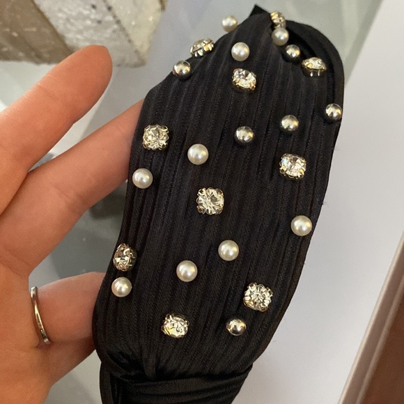 Rhinestone& pearl headband - Picture 5 of 5